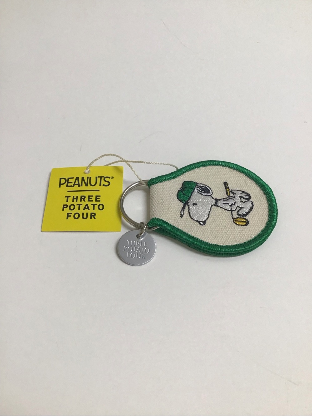Peanuts Snoopy Golfer Key Ring Embroidered Patch Style Three Potato Four NEW - Picture 9 of 10